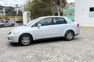 Nissan Tiida 2009