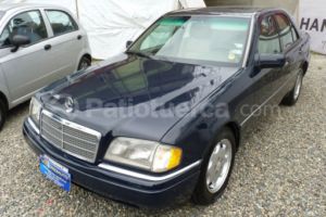 Mercedes Benz—™ C220 1996