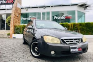 Kia Cerato 2005