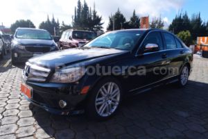 Mercedes Benz—™ C300 2009