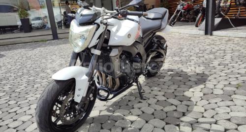 Yamaha FZ1 2014 Sport en Cuenca, Azuay- - Patiotuerca