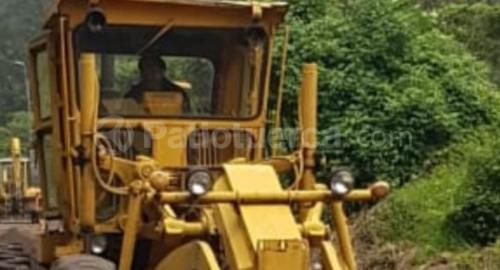 Caterpillar 120H 1993 Motoniveladora en Quito, Pichincha- - Patiotuerca