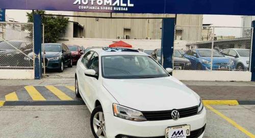  Volkswagen New Jetta   Sedán en Guayaquil, Guayas-Comprar usado en PatioTuerca Ecuador