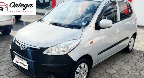 Hyundai i10 2011 Hatchback (5 Puertas) en Quito, Pichincha- - Patiotuerca