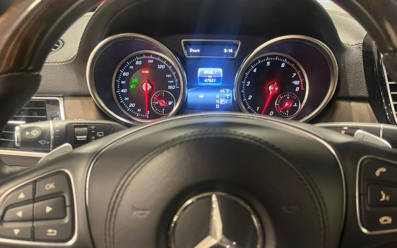 Mercedes Benz