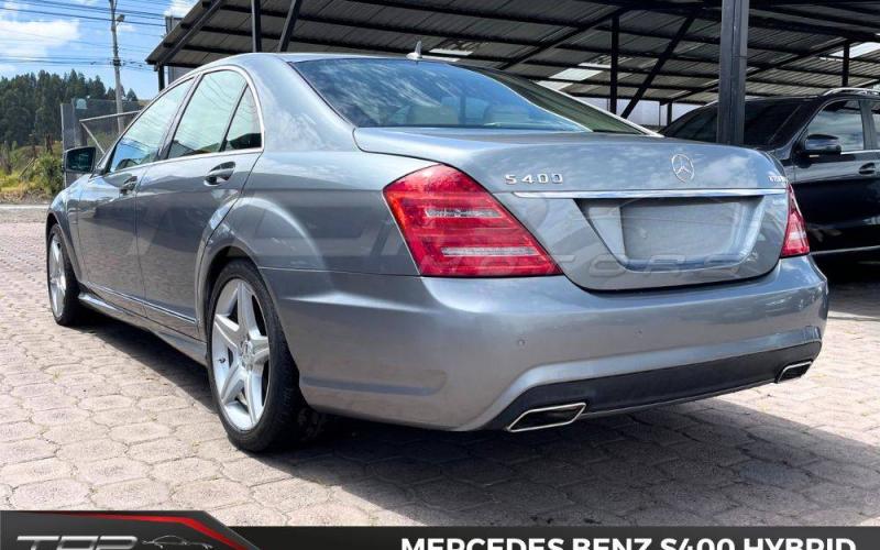 Mercedes Benz