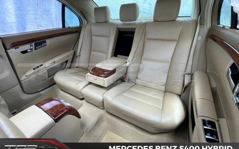 Mercedes Benz
