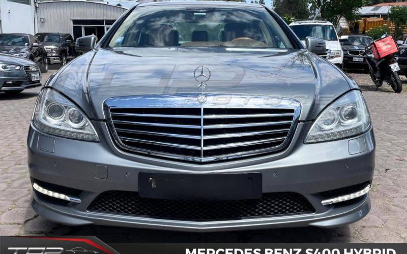 Mercedes Benz