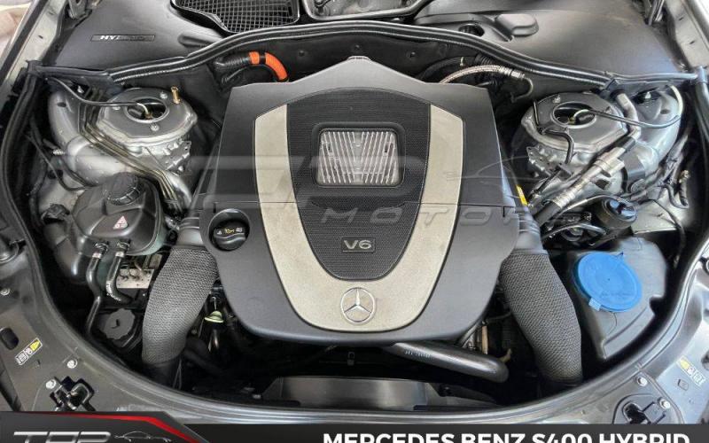 Mercedes Benz