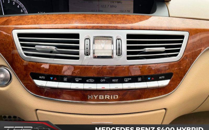 Mercedes Benz