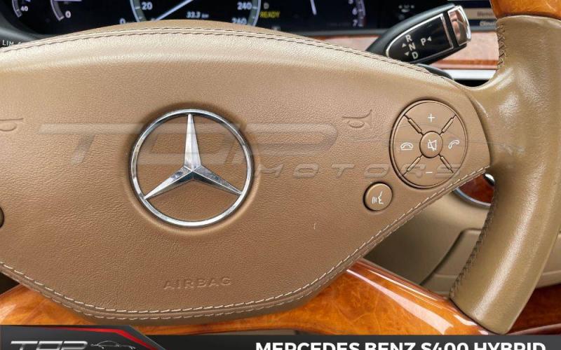 Mercedes Benz