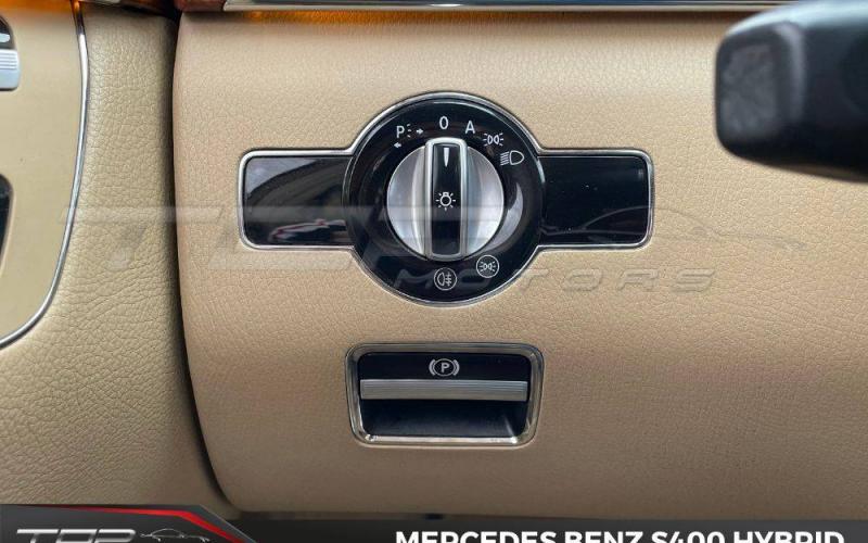 Mercedes Benz