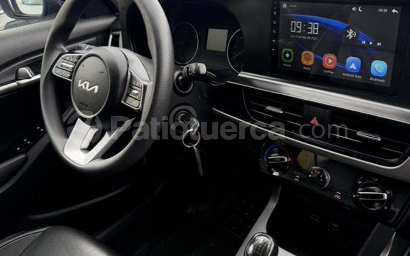 Kia