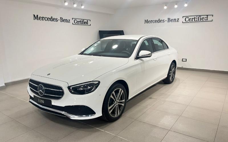 Mercedes Benz