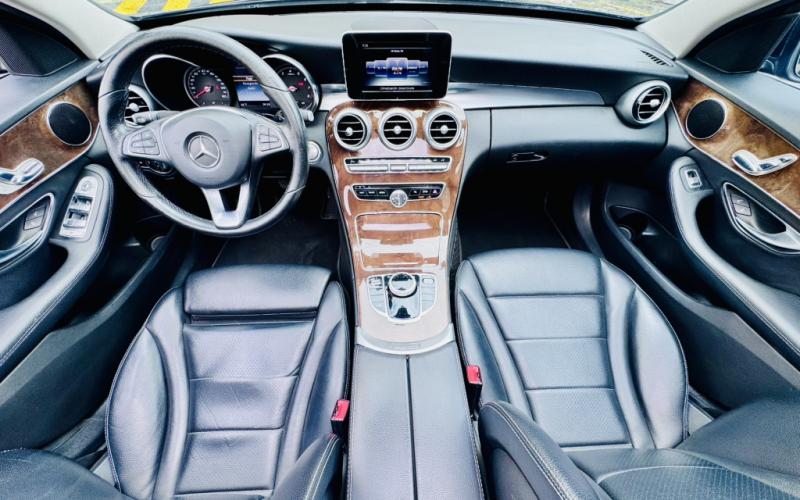 Mercedes Benz