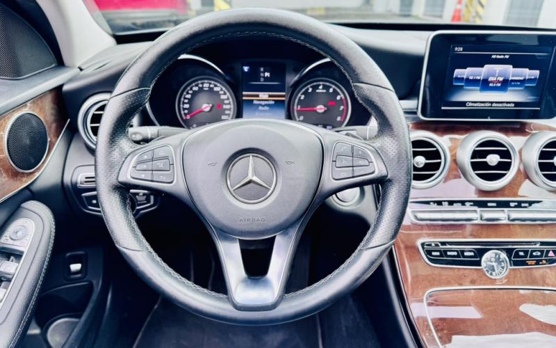 Mercedes Benz