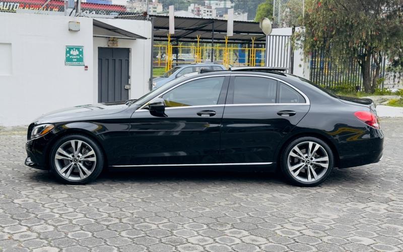 Mercedes Benz