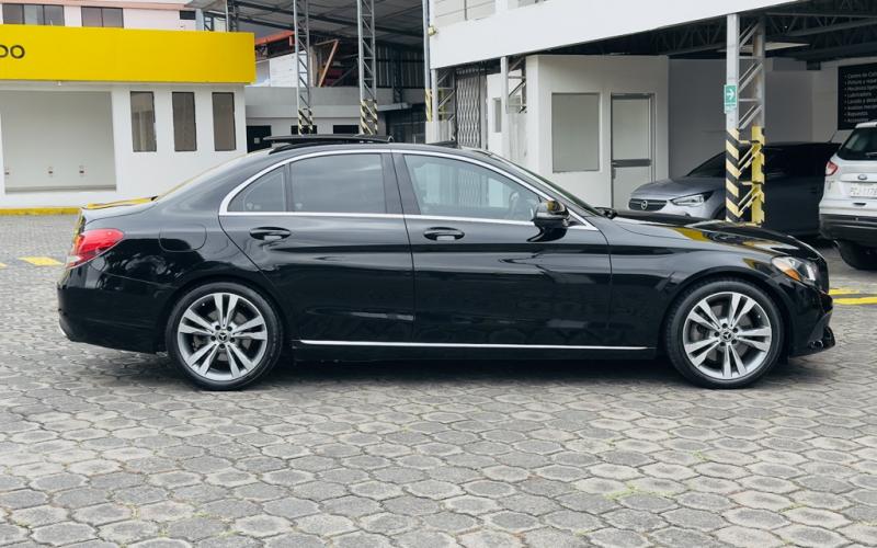Mercedes Benz