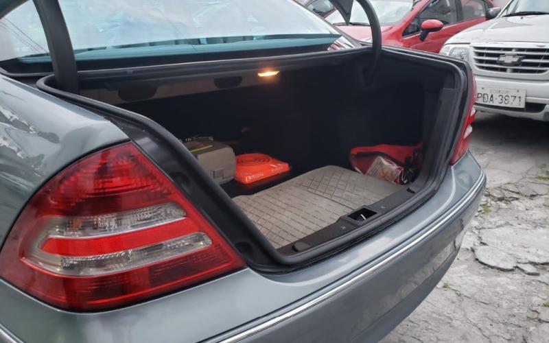Mercedes Benz