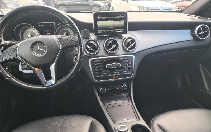 Mercedes Benz