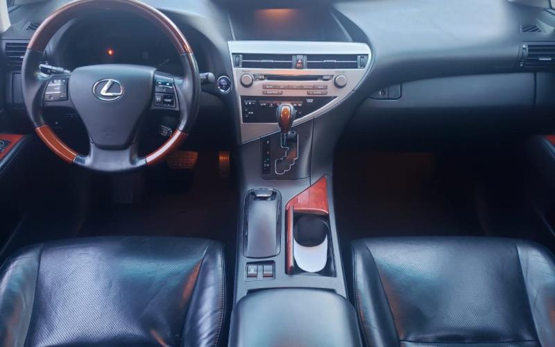 Lexus