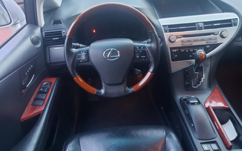 Lexus