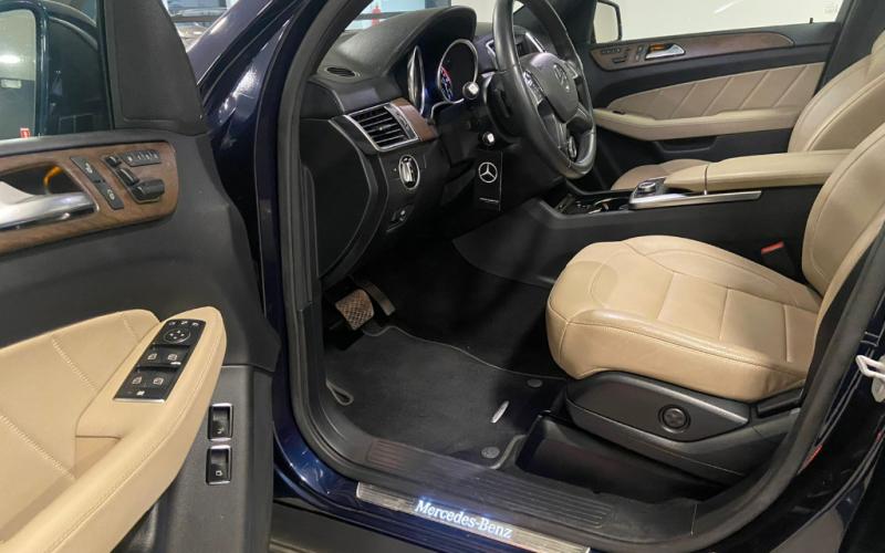 Mercedes Benz