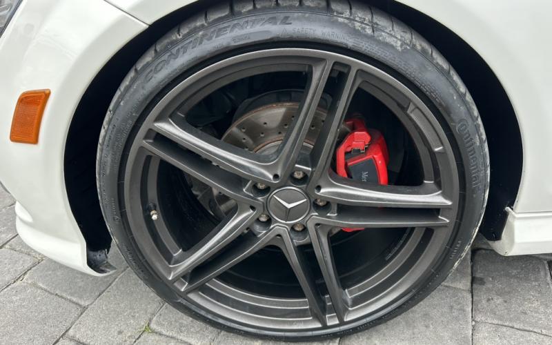 Mercedes Benz