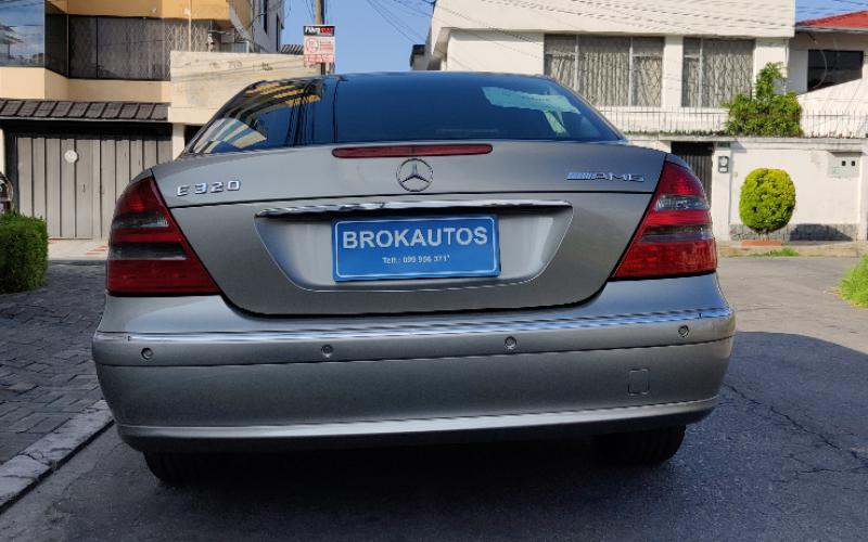 Mercedes Benz