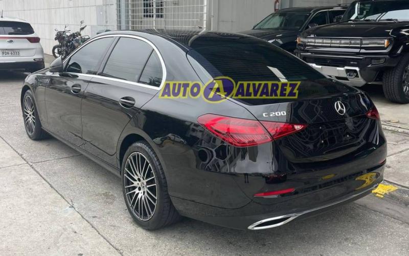 Mercedes Benz