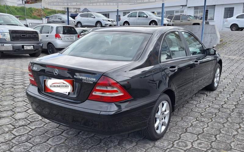 Mercedes Benz