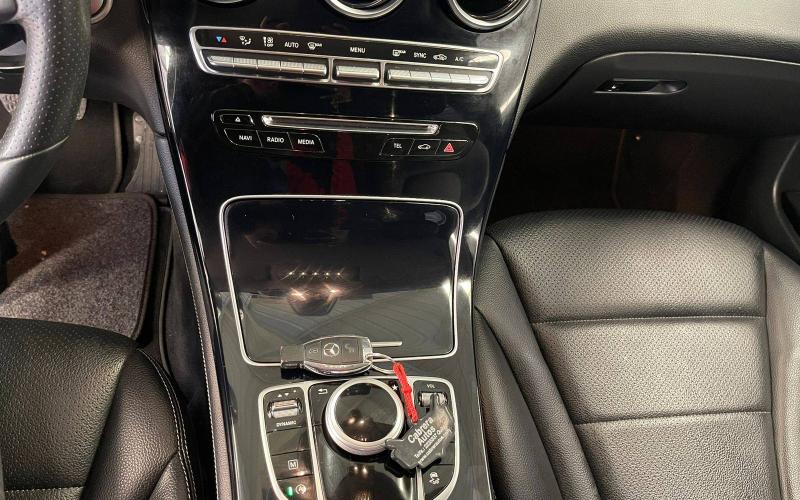 Mercedes Benz