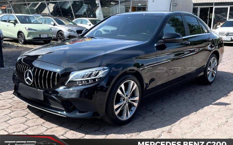 Mercedes Benz