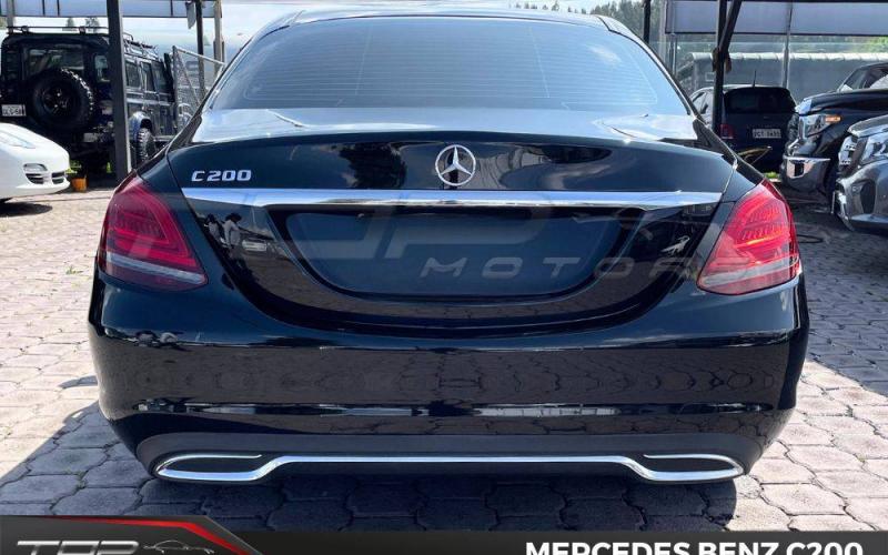 Mercedes Benz