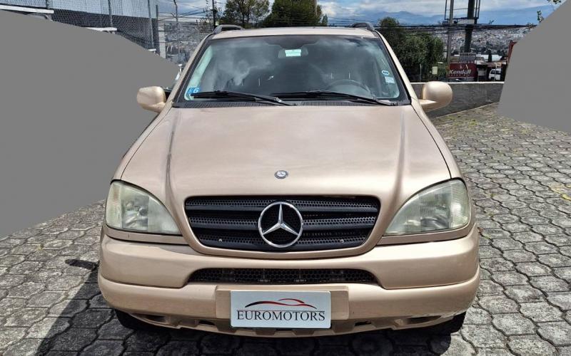 Mercedes Benz
