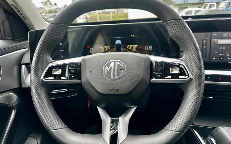 MG