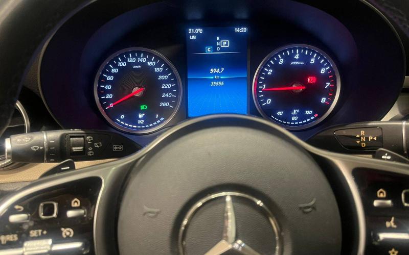 Mercedes Benz