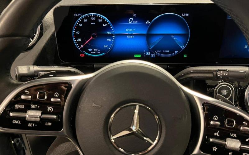 Mercedes Benz
