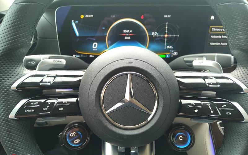 Mercedes Benz