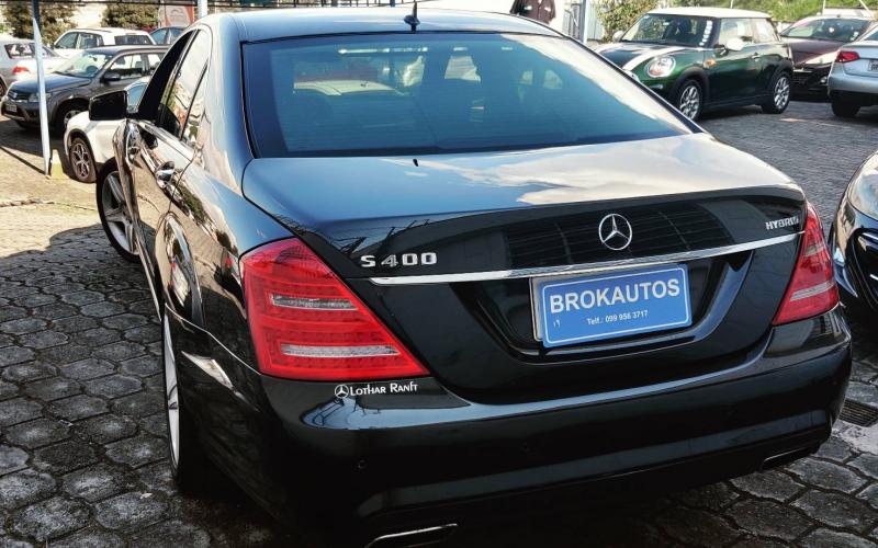 Mercedes Benz