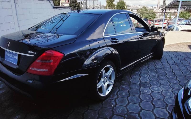 Mercedes Benz