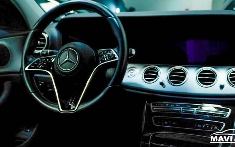 Mercedes Benz