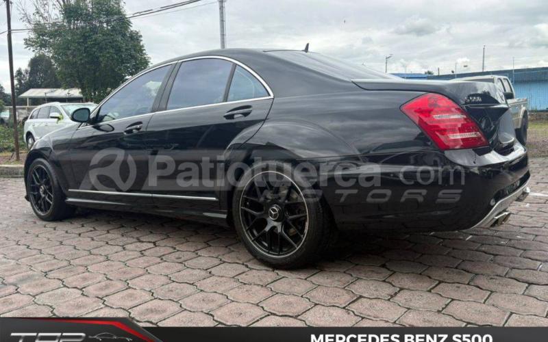 Mercedes Benz
