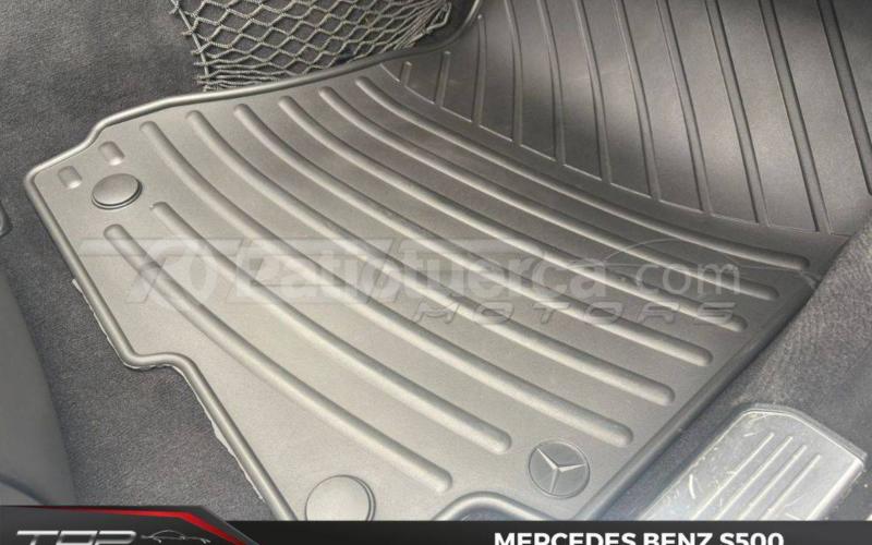 Mercedes Benz