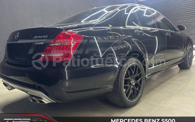 Mercedes Benz