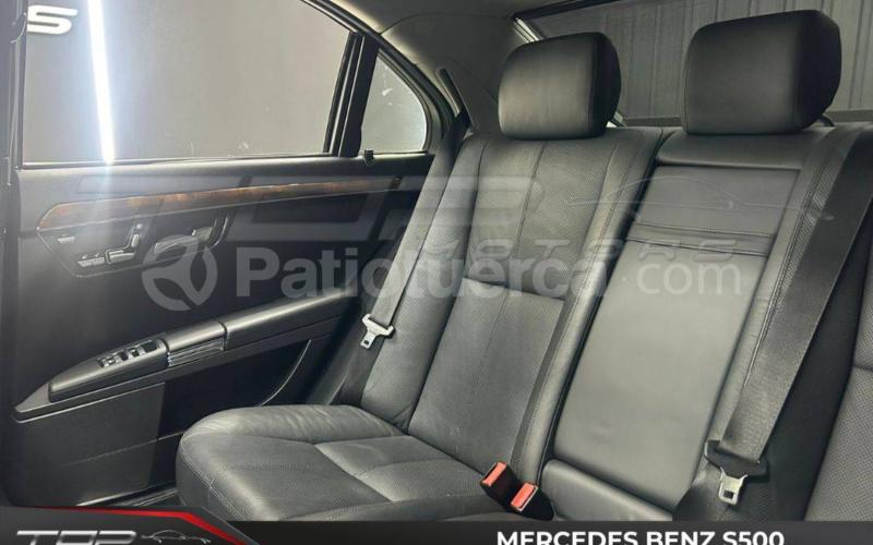 Mercedes Benz