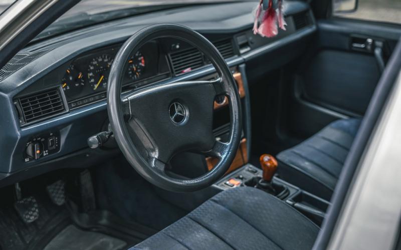 Mercedes Benz