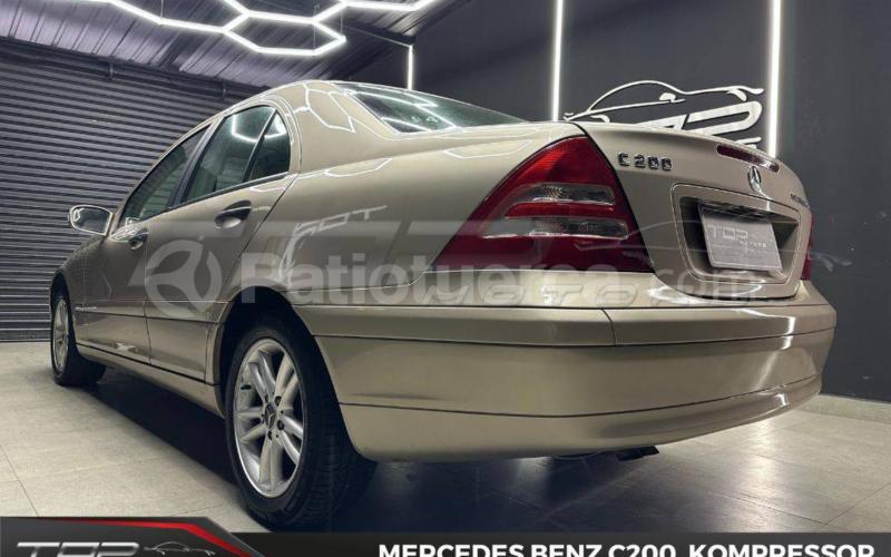 Mercedes Benz