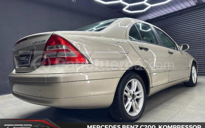 Mercedes Benz