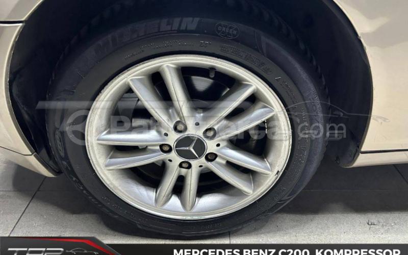 Mercedes Benz